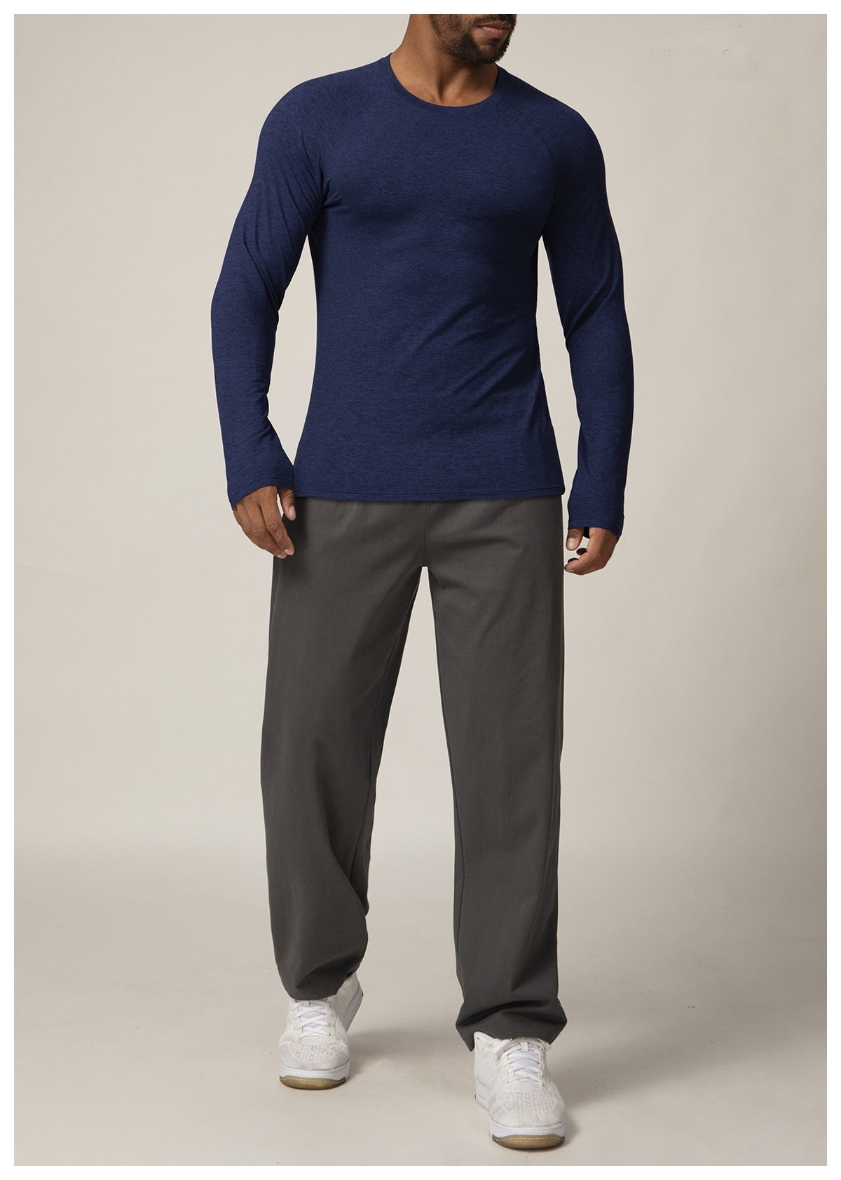 Quick-drying long-sleeved T-shirt autumn and winter running fitness tennis training stretch tops outdoor running fitness clothes with finger sleeves